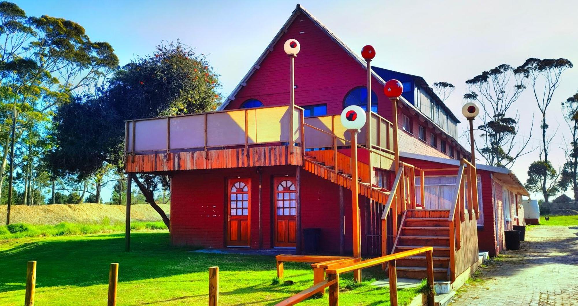 Moonsong Accommodation & Camping Плеттенберг-Бей Экстерьер фото